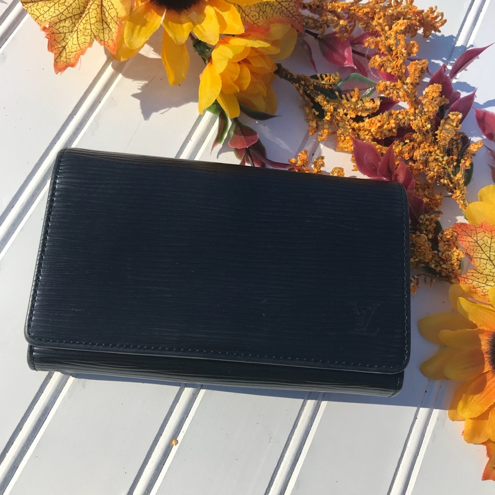 Louis Vuitton Epi Leather Wallet w/ Zippered Coin